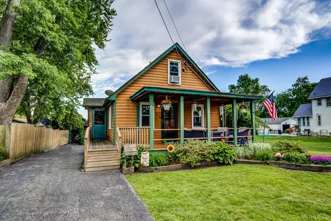 5323 W Mill St, Monee, IL 60449