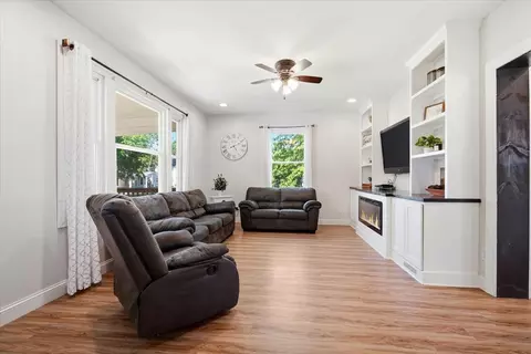 Other - 204 E Third St, El Paso, IL 61738 photo 1 of 4