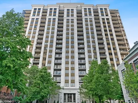 1322 S Prairie Ave #613, Chicago, IL 60605