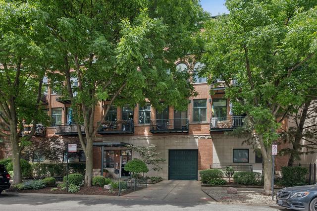 920 W Sheridan Rd #308, Chicago, IL 60613