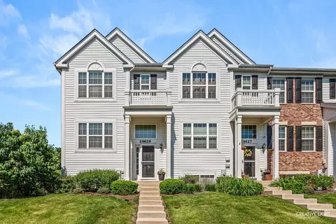 24629 Patriot Square Dr S, Plainfield, IL 60544