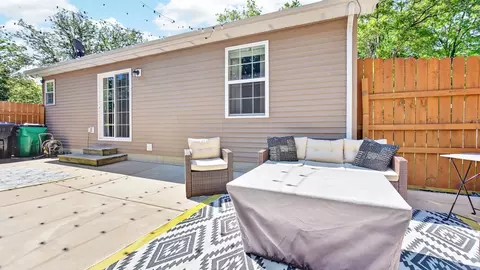 Exterior - 308 E Locust St, Normal, IL 61761 photo 5 of 13