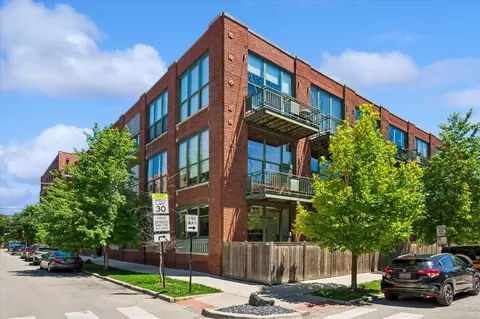 2654 W Medill Ave #308, Chicago, IL 60647