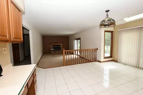 Living - 1817 Charnbrook Dr, Mchenry, IL 60051 photo 4 of 5