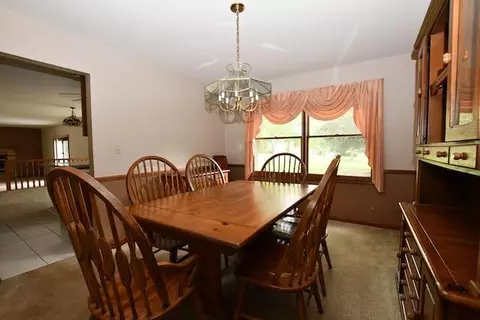 Dining - 1817 Charnbrook Dr, Mchenry, IL 60051 photo 1 of 2