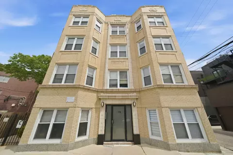 3215 N Francisco Ave #GS, Chicago, IL 60618
