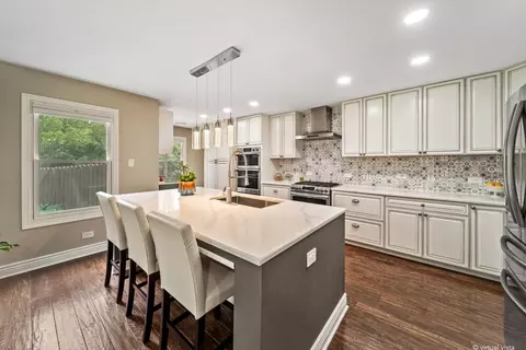 Kitchen - 28 W140 Mack Rd, Wheaton, IL 60189 photo 1 of 4
