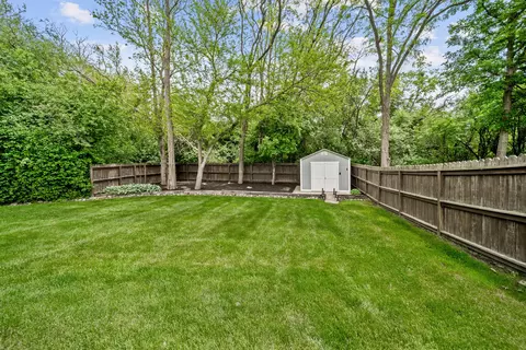 Exterior - 28 W140 Mack Rd, Wheaton, IL 60189 photo 11 of 11