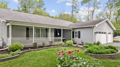 Exterior - 28 W140 Mack Rd, Wheaton, IL 60189 photo 9 of 11