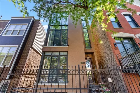 1525 N Wood St #2, Chicago, IL 60622