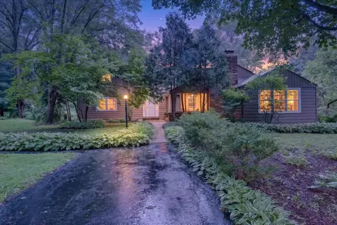 393 Warwick Ln, Village Of Lakewood, IL 60014