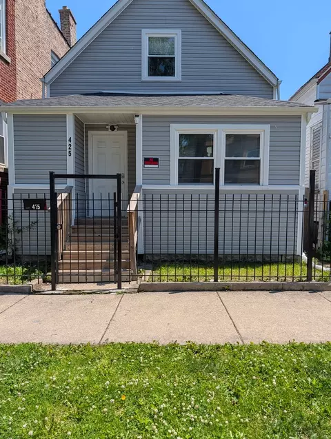 425 N Lawler Ave, Chicago, IL 60644