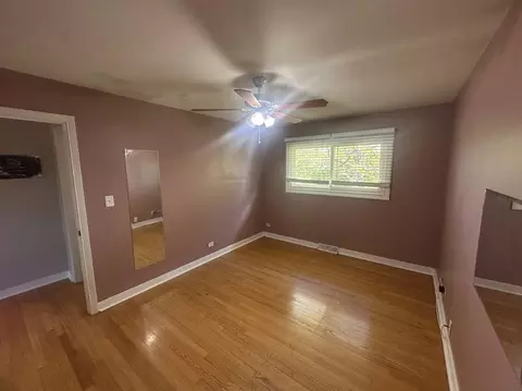 Bedroom - 1006 Forest Dr, Elgin, IL 60123 photo 5 of 8