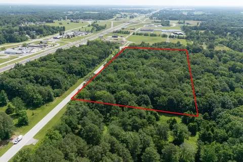1501 Main St, Carterville, IL 62918