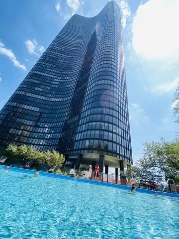 505 N Lake Shore Dr #5706, Chicago, IL 60611
