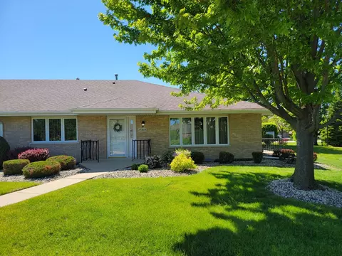 17814 America Ct, Orland Park, IL 60467