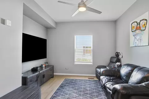 Living - 4809 Joyce Ln, Mchenry, IL 60050 photo 1 of 1