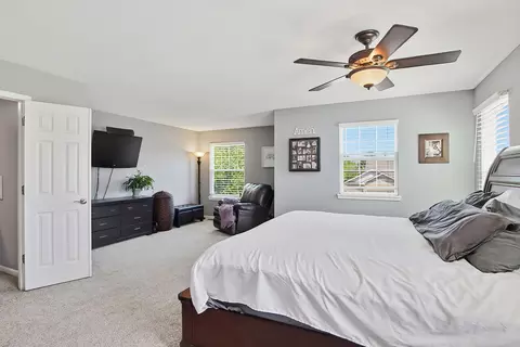 Bedroom - 4809 Joyce Ln, Mchenry, IL 60050 photo 2 of 4