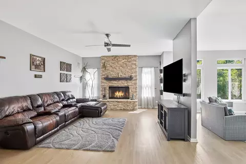 Other - 4809 Joyce Ln, Mchenry, IL 60050 photo 3 of 21