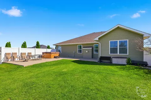 Exterior - 434 Lantern Ct, Bourbonnais, IL 60914 photo 3 of 3