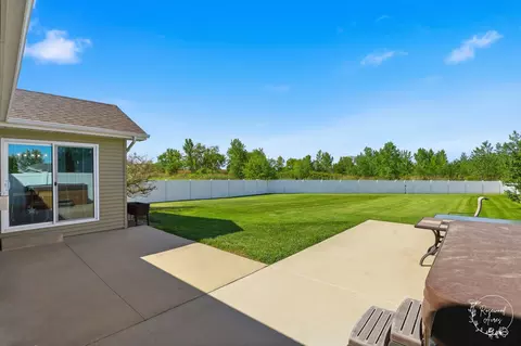 Exterior - 434 Lantern Ct, Bourbonnais, IL 60914 photo 2 of 3