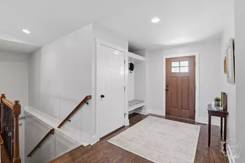Entry Way - 434 Lantern Ct, Bourbonnais, IL 60914 photo 1 of 3