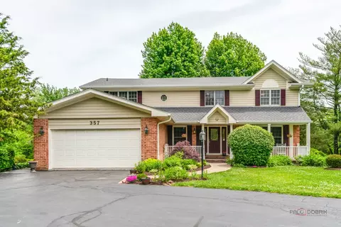 357 Roberts Rd, Inverness, IL 60010