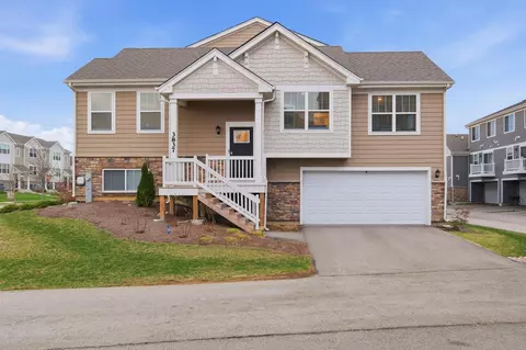 3837 Currant Ln, Elgin, IL 60124
