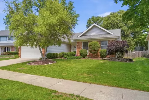 1109 Whitman Pl, Vernon Hills, IL 60061