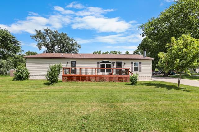 40 E Livingston St, Godley, IL 60407