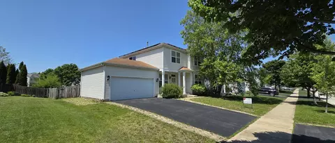 Exterior - 697 Periwinkle Ln, Aurora, IL 60504 photo 9 of 9