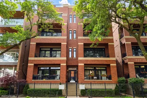 2914 N Sheffield Ave #4N, Chicago, IL 60657