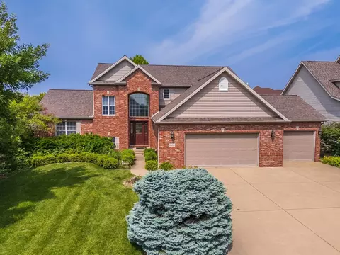 Exterior - 2004 Withers Ln, Bloomington, IL 61704 photo 6 of 7