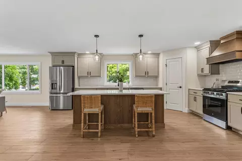 Kitchen - 3 Hickory Ln, White Heath, IL 61884 photo 2 of 5