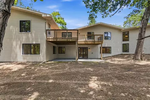 Exterior - 3 Hickory Ln, White Heath, IL 61884 photo 6 of 9