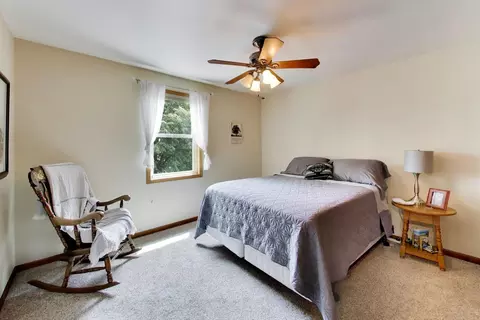 Undisclosed, Cary, IL 60013 photo 26