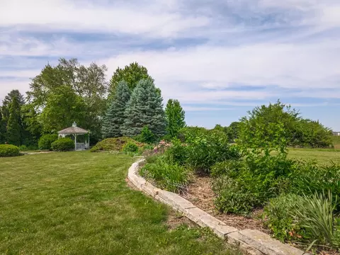 Exterior - 1102 Tanger Cc Ct, Normal, IL 61761 photo 13 of 13