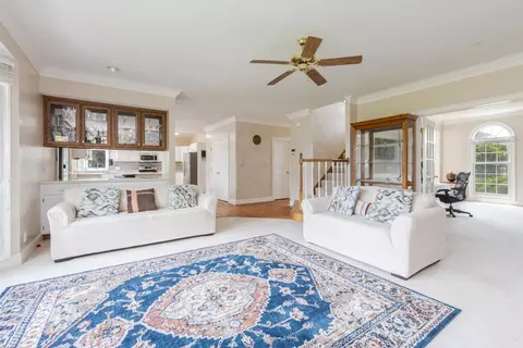 Living - 1102 Tanger Cc Ct, Normal, IL 61761 photo 3 of 4