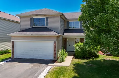 21529 Cormorant St, Crest Hill, IL 60403