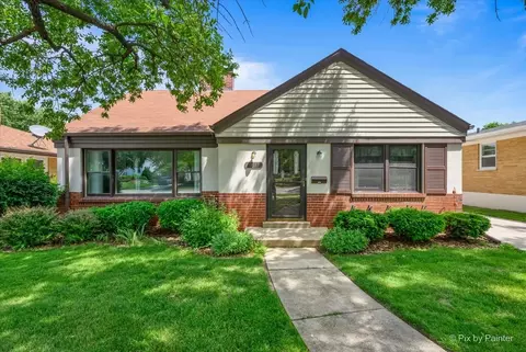 361 Bryant Ave, Glen Ellyn, IL 60137