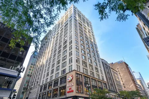 8 W Monroe St #1007, Chicago, IL 60603