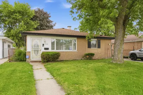 1266 Burnham Ave, Calumet City, IL 60409