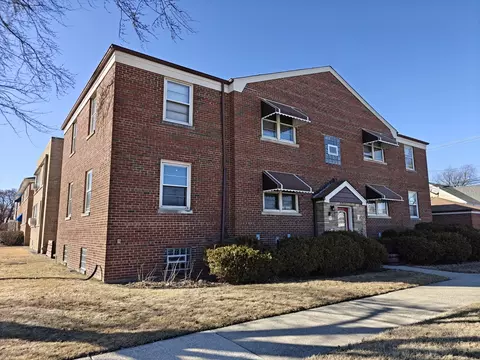 1106 Alima Ter, La Grange Park, IL 60526