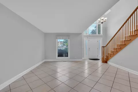 Living - 270 E Armitage Ave, Addison, IL 60101 photo 1 of 2