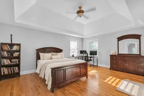 Bedroom - 270 E Armitage Ave, Addison, IL 60101 photo 2 of 4