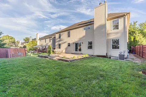 Exterior - 270 E Armitage Ave, Addison, IL 60101 photo 3 of 8