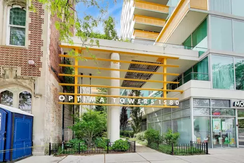 1580 Sherman Ave #PH6, Evanston, IL 60201