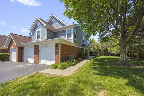 1500 Thornfield Ln, Roselle, IL 60172