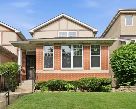 9004 S Indiana Ave, Chicago, IL 60619