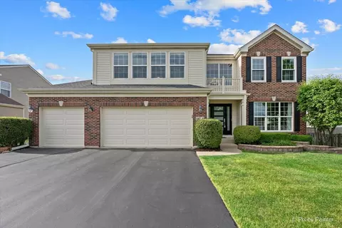 10710 Midwest Ave, Huntley, IL 60142